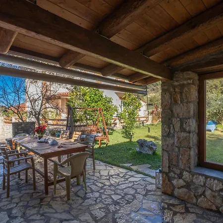 Aurora Villa Grizata